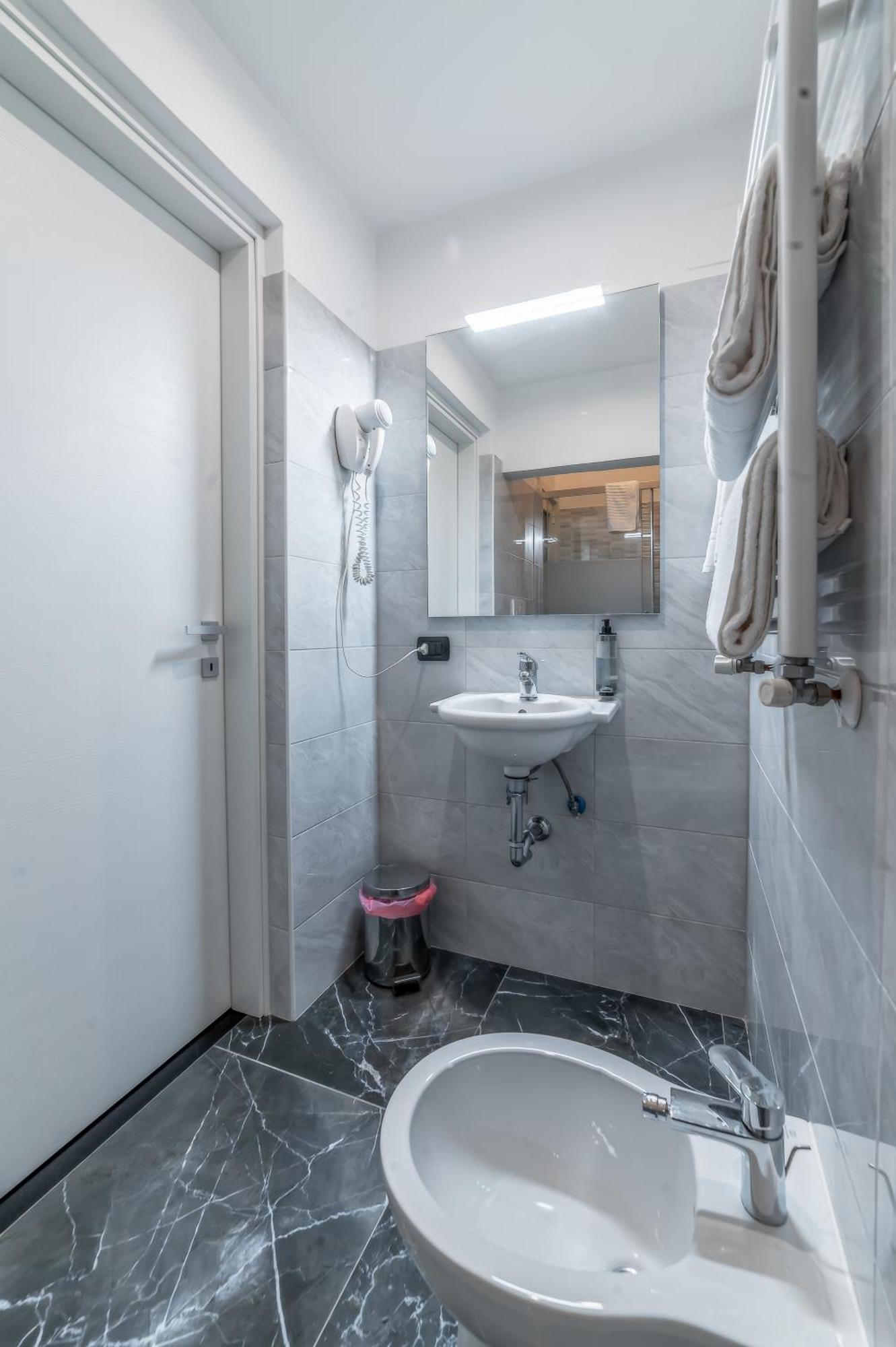 Rome In Love B&B - Termini Train Station Ngoại thất bức ảnh
